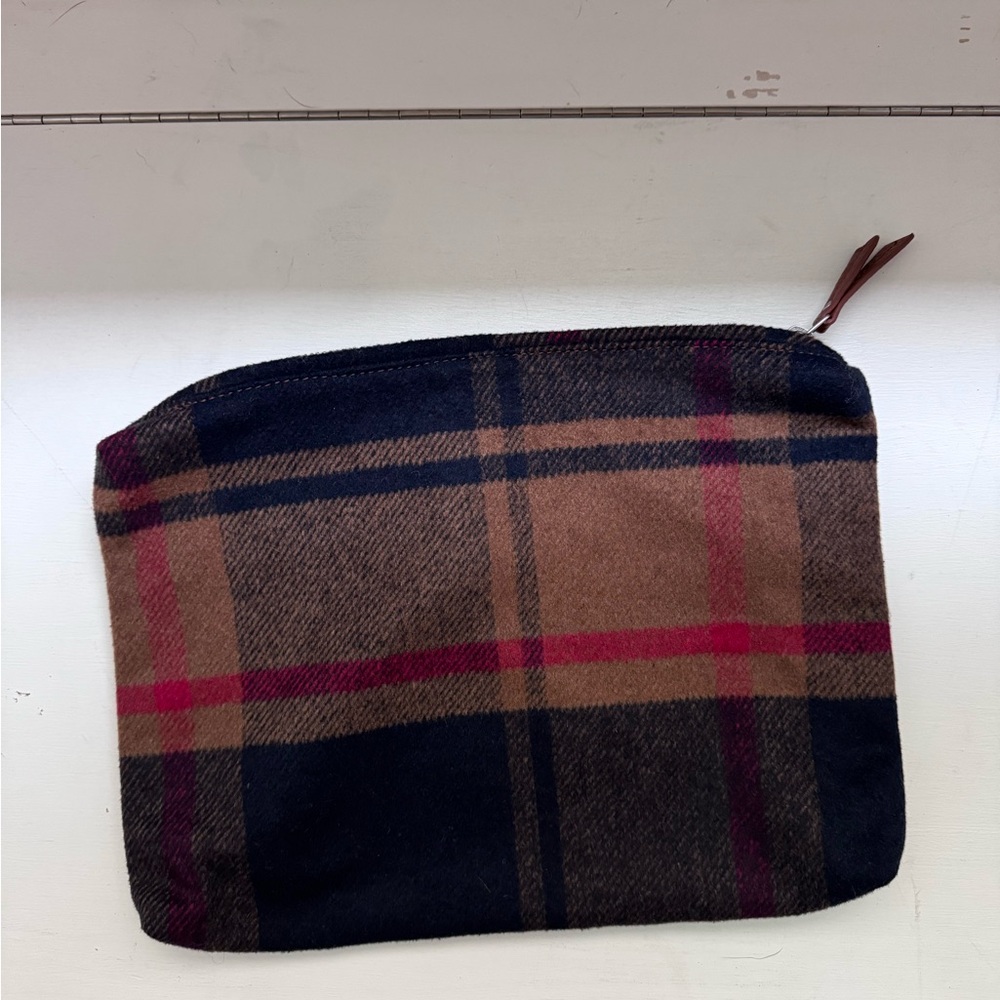 Abercrombie Plaid clutch